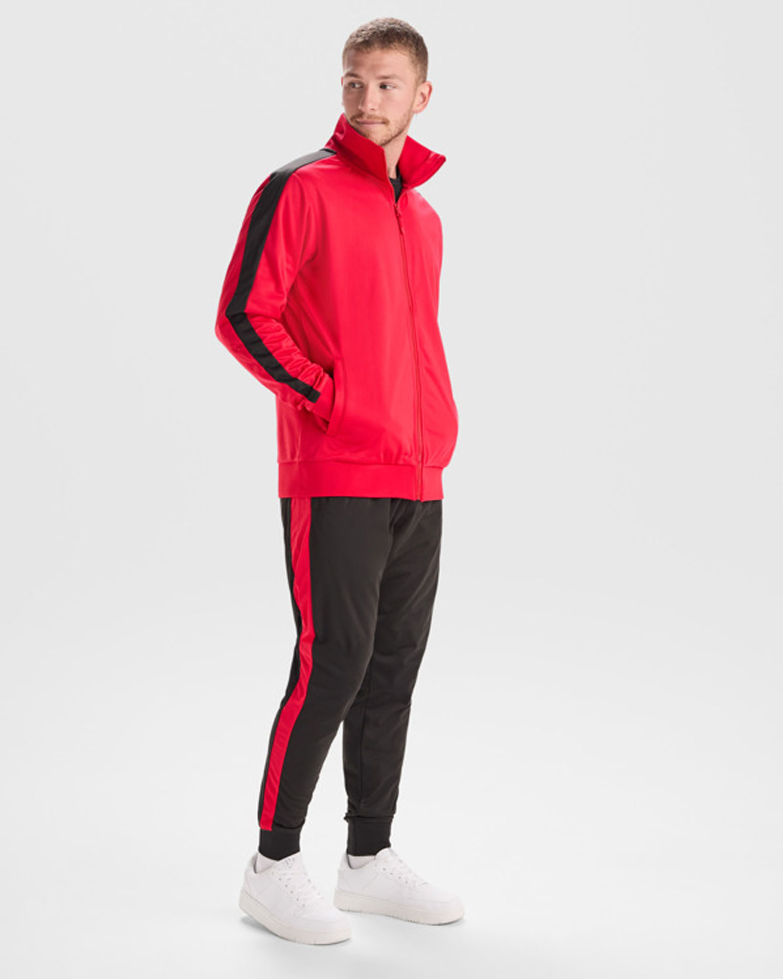 CHANDAL ROLY SEVILLA